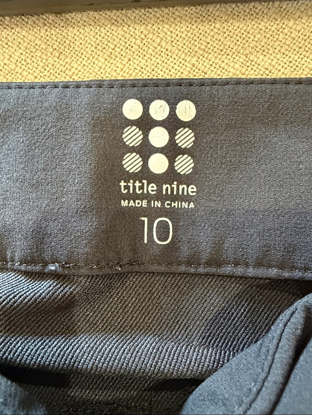 Title nine Genie outdoor Gorpcore hiking pants women black pants size 10 - Picture 3 of 6